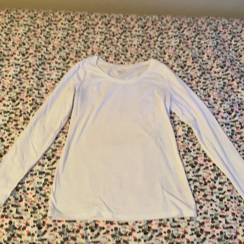 White long sleeve Tee
